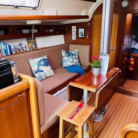 Segelyacht Hotel en barco Brema