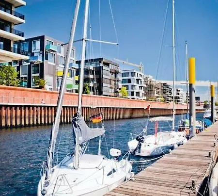 Segelyacht Brémy