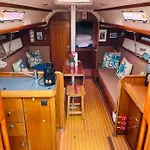 Botel Segelyacht *
