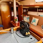 Segelyacht Úszó hotel *