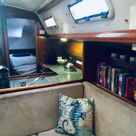 Båthotell Segelyacht Bremen